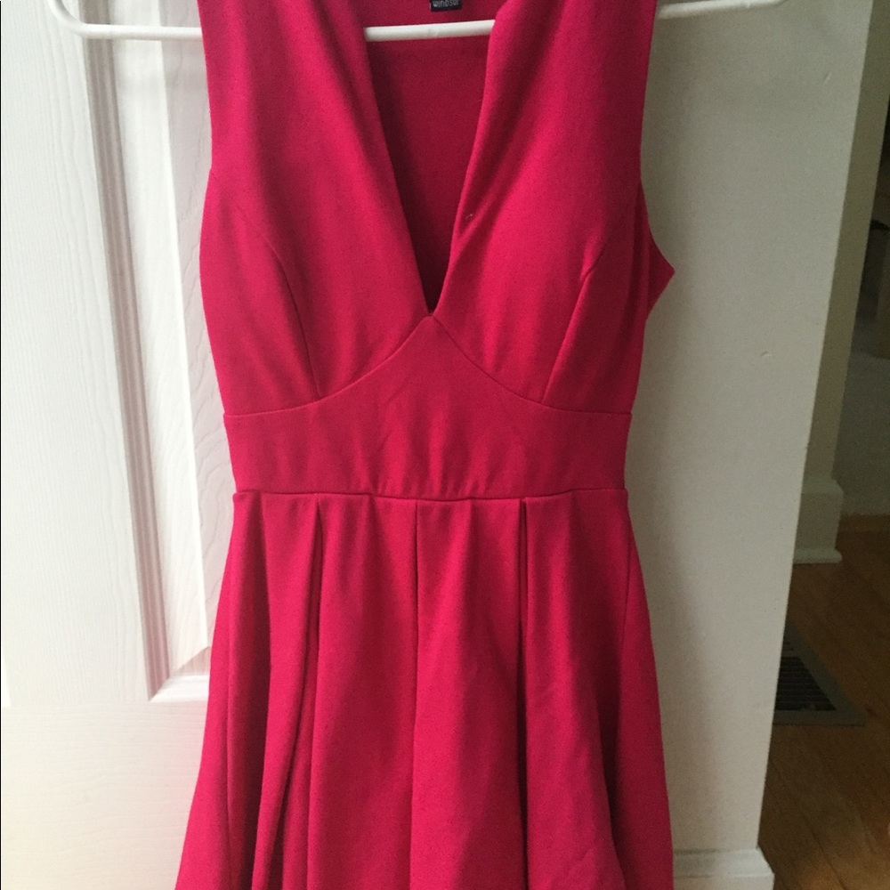 Hot pink dress from Windsor